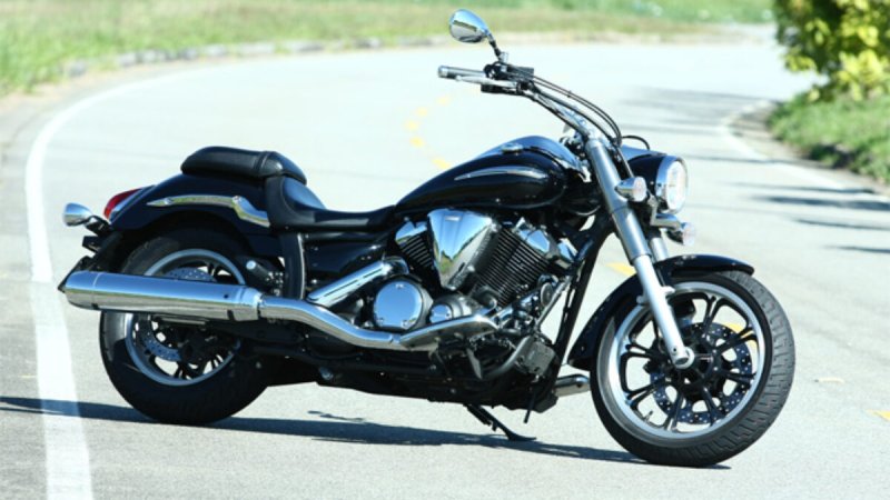Yamaha XVS 950