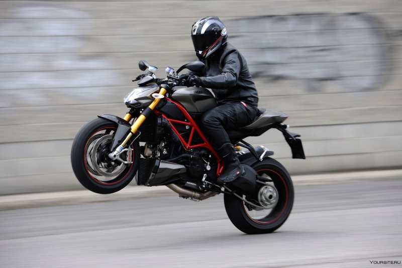 Ducati Streetfighter 2013