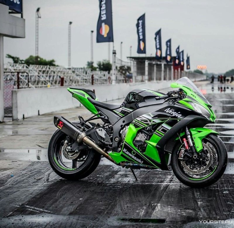 Kawasaki Ninja ZX-10r Street