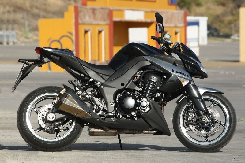 Кавасаки z1000 z