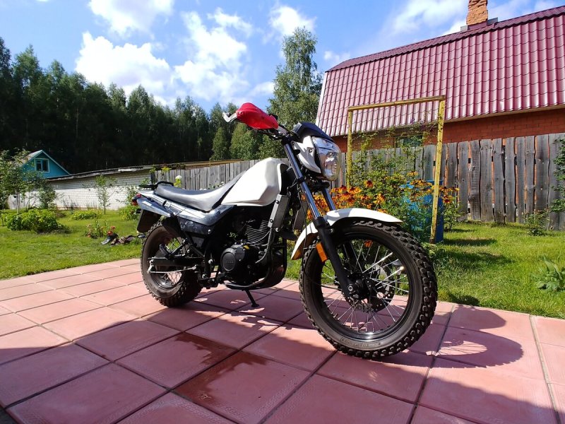 Мотоцикл Десна 200 Фантом