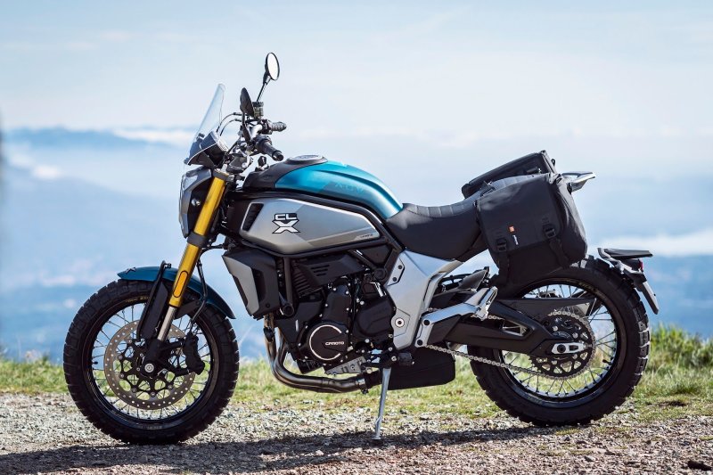 CFMOTO 700clx