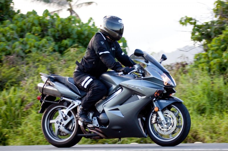 Honda VRF 800