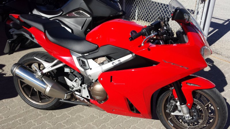 Honda VFR 800 6 поколение