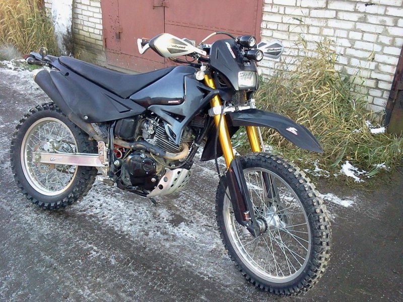 Мотоцикл qm motard 200