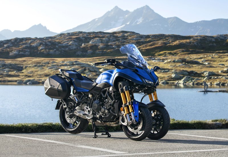 Yamaha Nikon