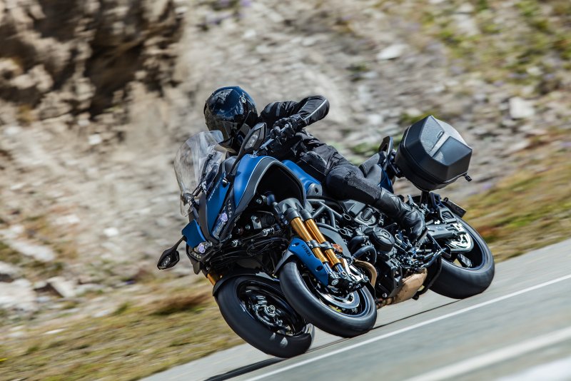 Мотоцикл Yamaha Niken