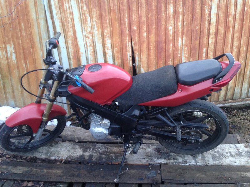 Patron Sport 150 Искра