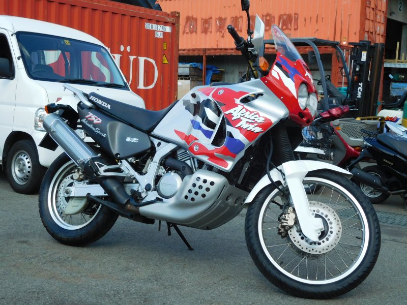 Honda Africa 750