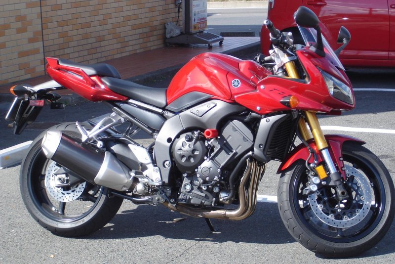 Мотоцикл Yamaha fz1