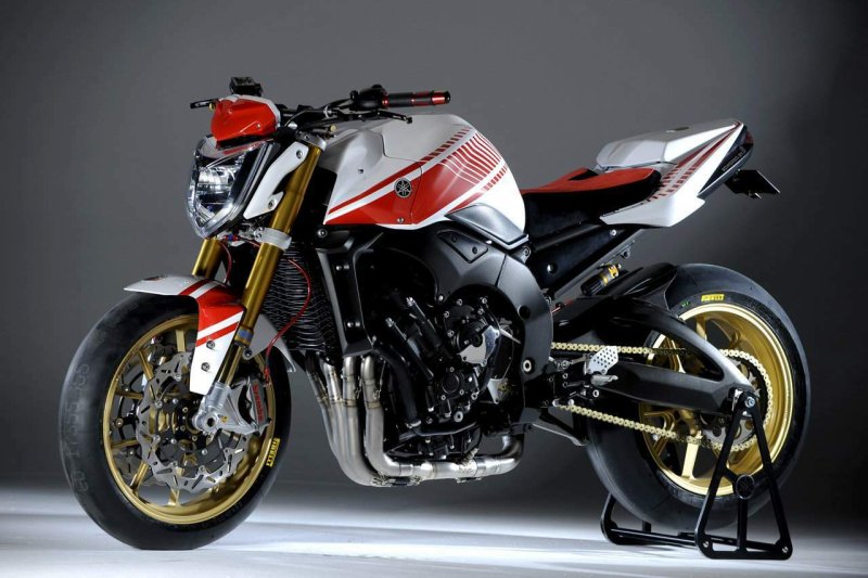 Мотоцикл Yamaha fz1