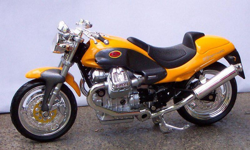 Moto Guzzi 1/12 New ray
