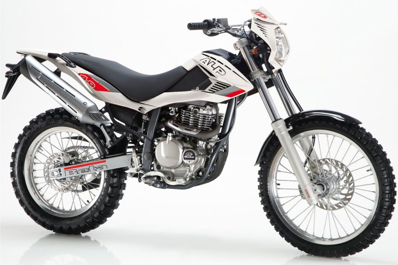 Beta Alp 200