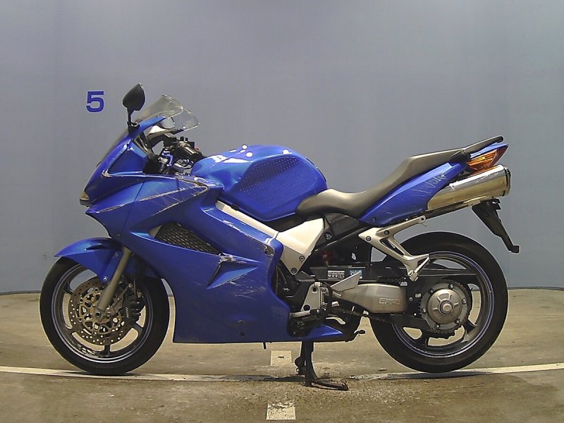 Honda VFR 800 синий