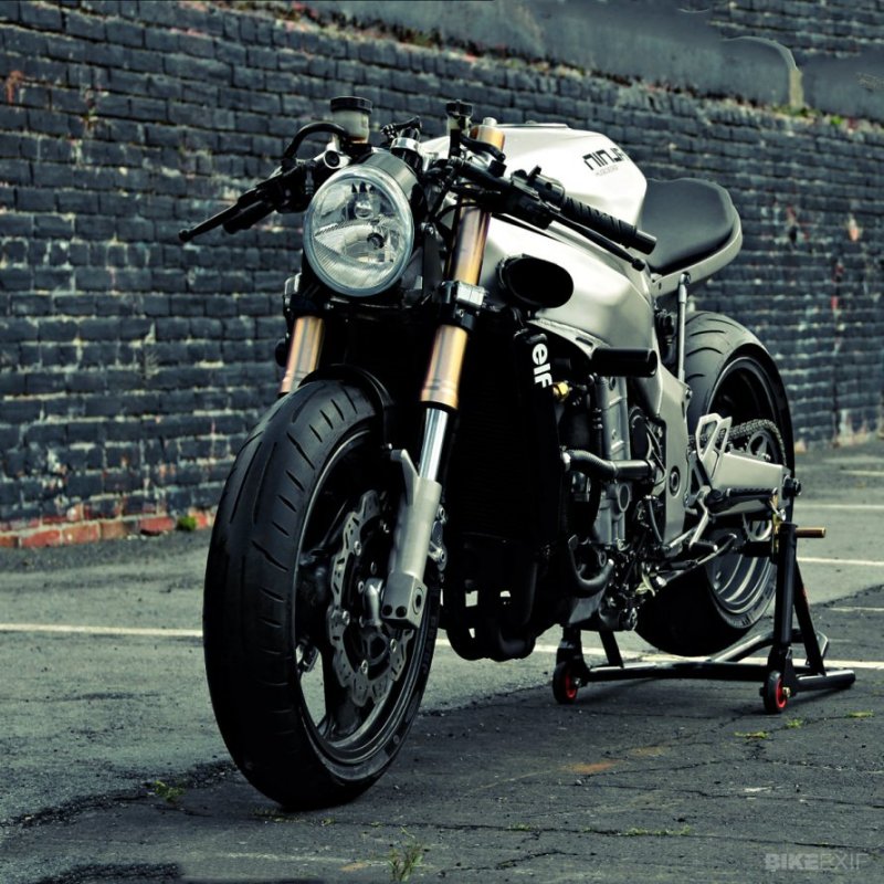 Honda CB 750 стритфайтер