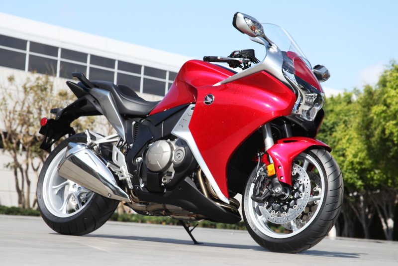 Honda 1200 мотоцикл