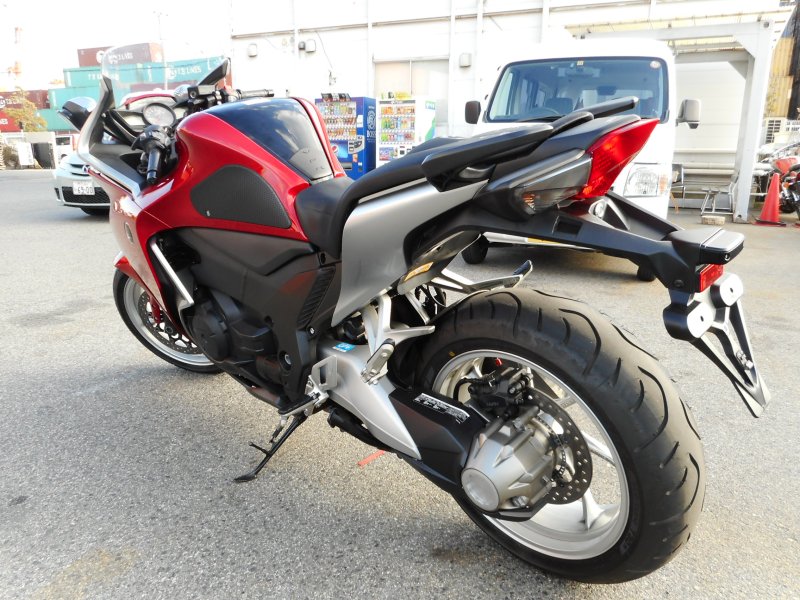 Honda vfr1200f