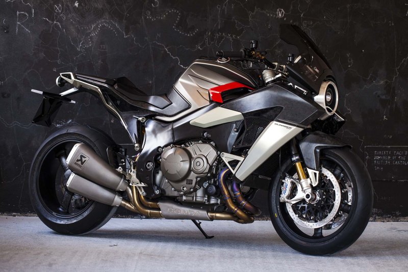 Honda vfr1200f Custom