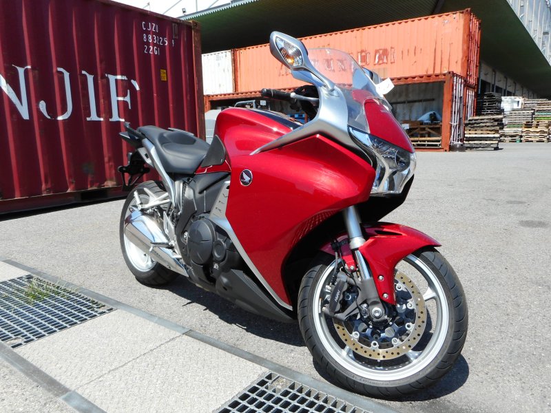 Мотоцикл Хонда VFR 1200