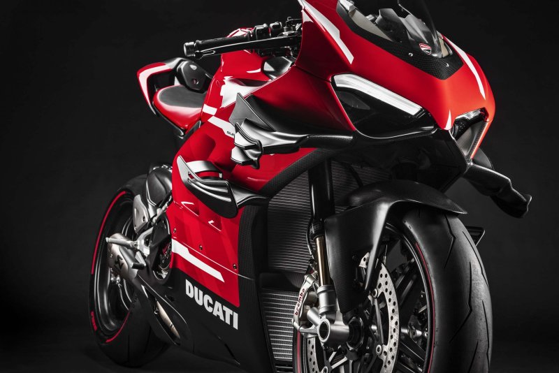 Мотоцикл Ducati Panigale v4