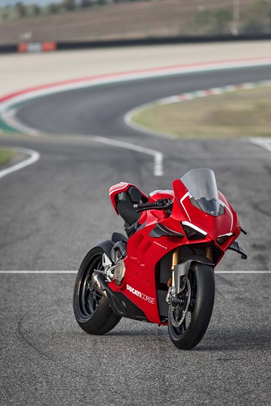 Мотоцикл Ducati Panigale v4