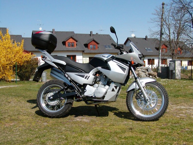 Мотоцикл Jawa 650 Dakar