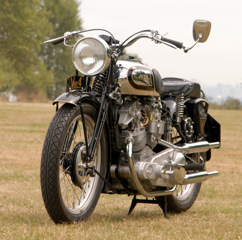 AJS мотоцикл