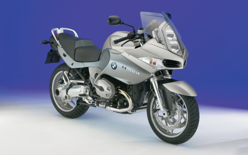 Мотоцикл BMW r1200st