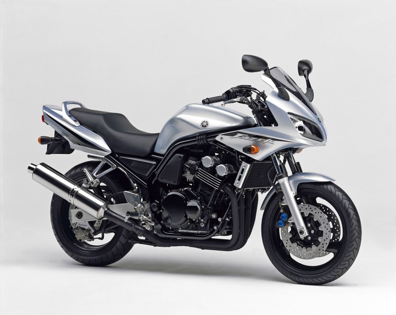 Yamaha FZS 600 2003