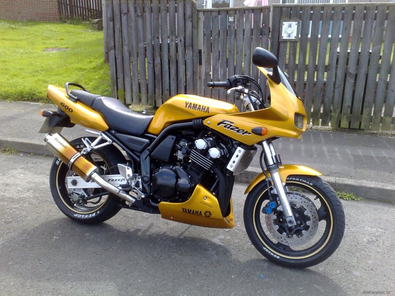 Yamaha FZ 600 fazer