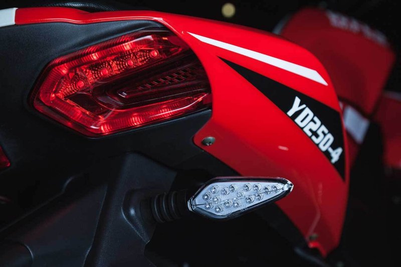 Мотоцикл wels "Ghost" yd250-4 250cc