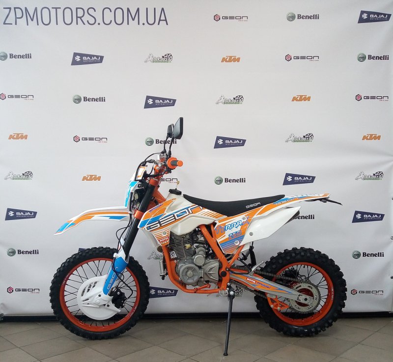 Мотоцикл Geon 250 Terrax