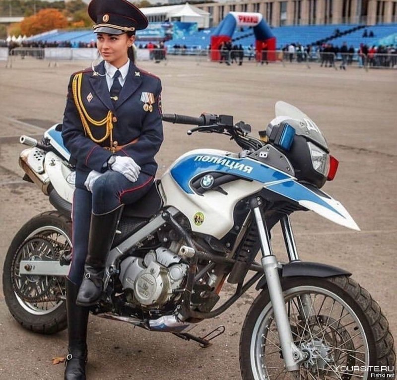 Полицейский мотоцикл