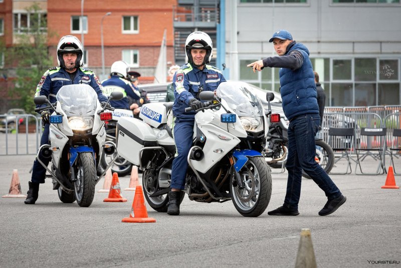 Мотоцикл БМВ мотобат