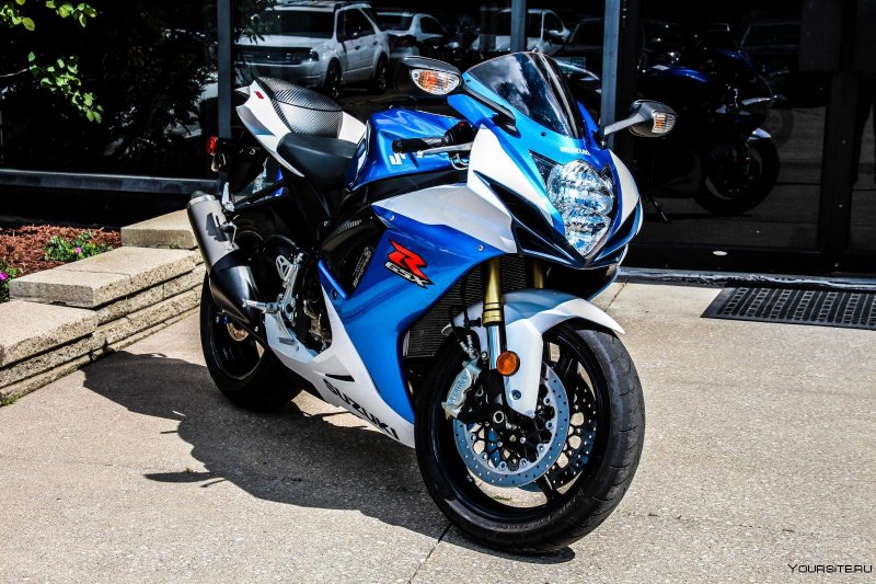 Suzuki GSXR 750