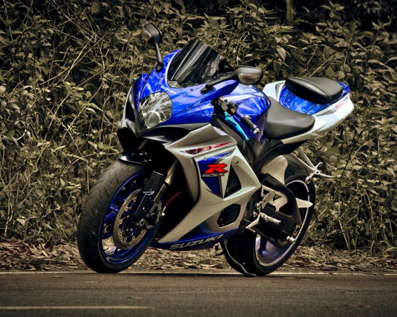 Suzuki GSX-R 750