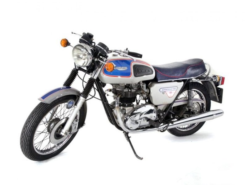 Triumph 750