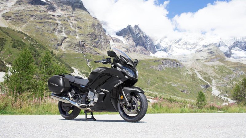 Yamaha fjr1300as