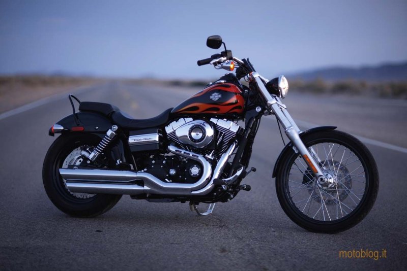 Dyna wide Glide 2010