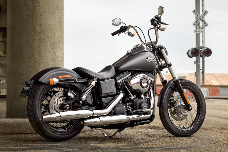 FXDB Dyna “Street Bob”