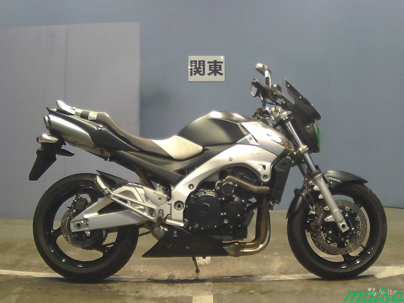 Suzuki GSR 400