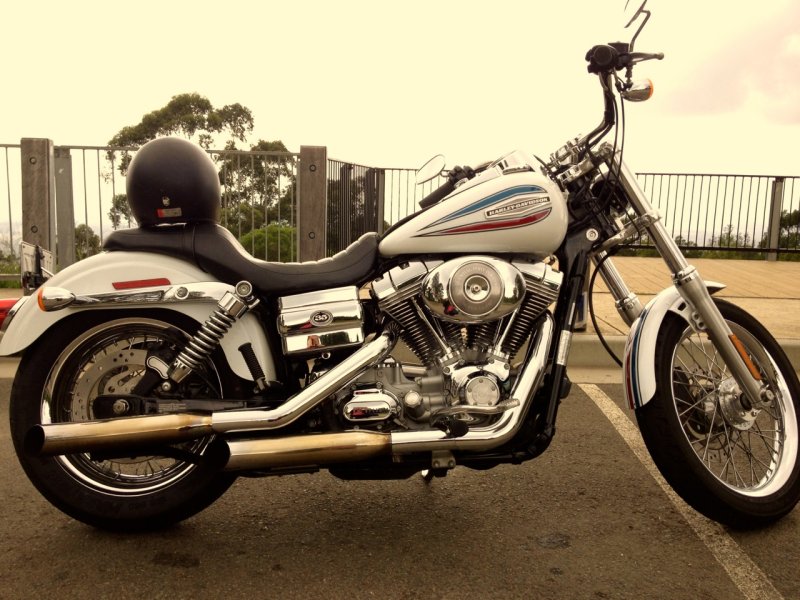 Harley Dyna super Glide