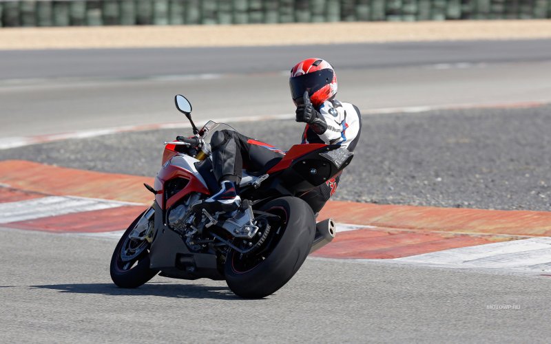BMW s1000rr тест драйв