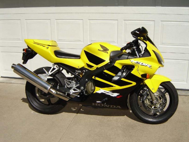 Honda CBR 600 f4