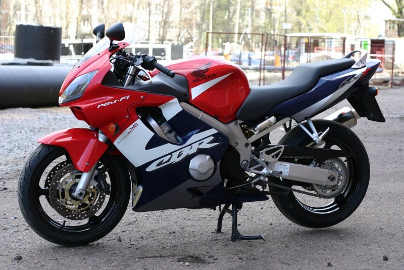 Honda CBR 600 f4