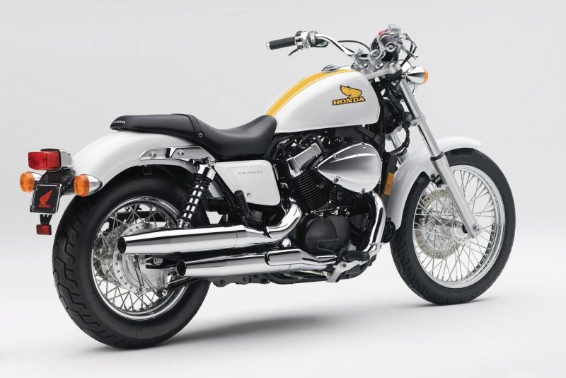 Honda Shadow 750 RS