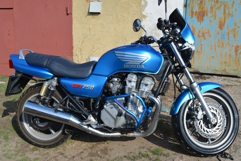 Мотоцикл Honda CB 750