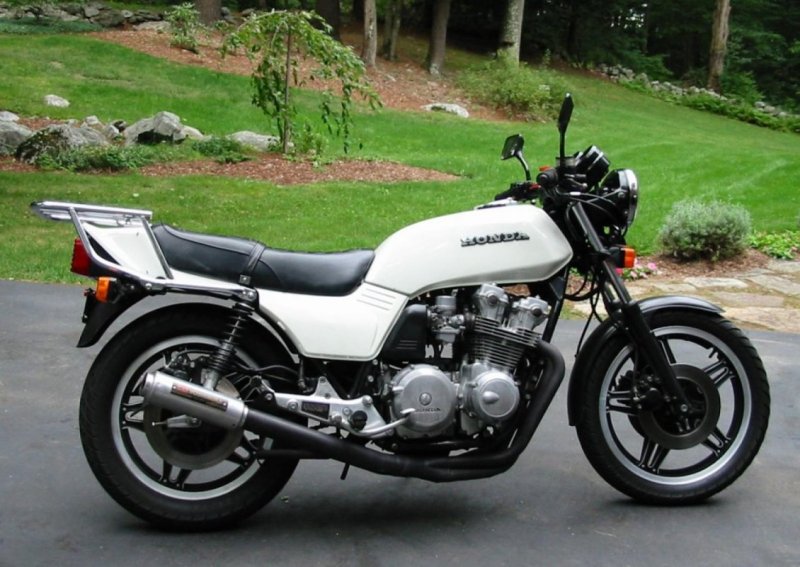 Honda CB 750 2006