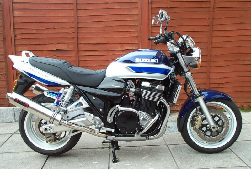 GSX 1400