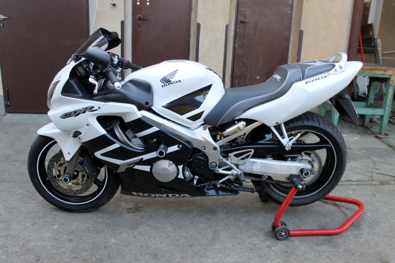 Honda CBR 600f 1999